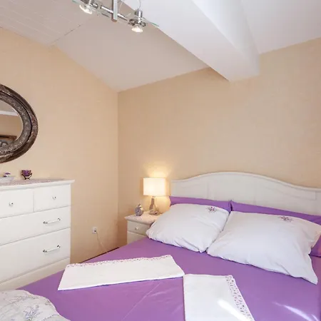 Apartment Mareno